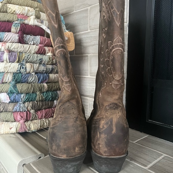 Ariat Women's Magnolia Western Cowboy Boot size 7 - Picture 5 of 10